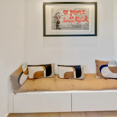 Chez Claire Proche Place Des Lices Apartment *