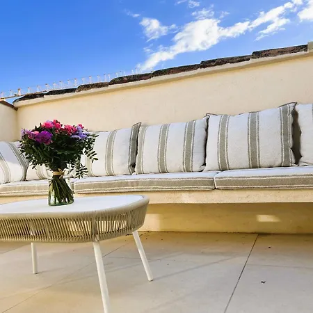 Chez Claire Proche Place Des Lices Saint-Tropez